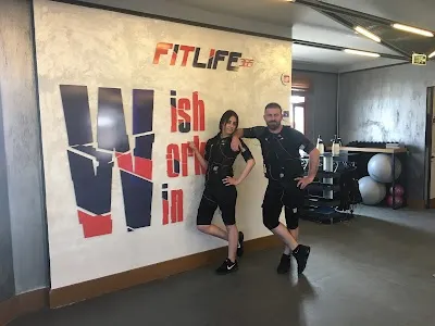 Acıbadem Pilates - EMS - Fonksiyonel Antrenman FİT LİFE 365 Spor Salonu - İstanbul Üsküdar
