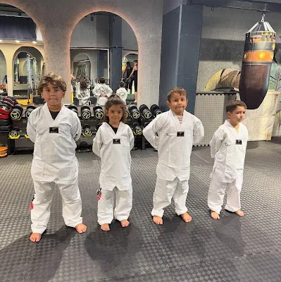 ActivON Gym Tuzla Port | Kickboks, Boks, MMA, CrossFit & Fonksiyonel Antrenman Salonu - İstanbul Tuzla