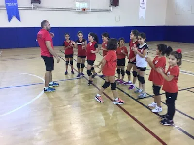 Anadolu Smaç Spor Kulübü Sancaktepe Cimnastik - Voleybol - Basketbol - Futbol Spor Okulu - İstanbul Sancaktepe