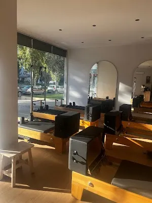 Aqua Pilates Reformer Studio Bornova - İzmir Bornova