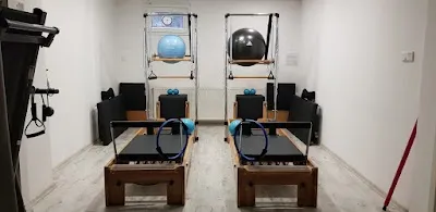 Aura Reform Studio - İstanbul Kadıköy