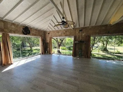 BİZİM BAHÇE YOGA PLATES SAĞLIKLI YAŞAM MERKEZİ - İzmir Urla