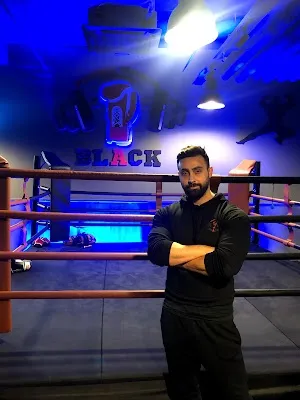 BLACK KİCKBOKS-BOKS-MUAYTHAİ - İstanbul Avcılar