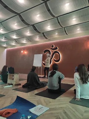 Bostanlı Karuna Yoga - İzmir Karşıyaka