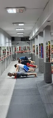 Brave Sports Club - İstanbul Maltepe