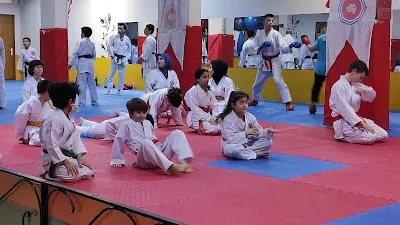 Brave Sports Club - İstanbul Maltepe