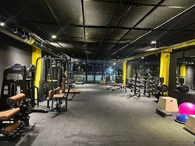 CAT GYM Eryaman Göksu Fitness ve Pilates Salonu - Ankara Etimesgut
