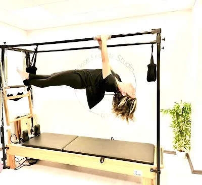 Close Friends Gym l Spor Salonu l Pilates görsel 3