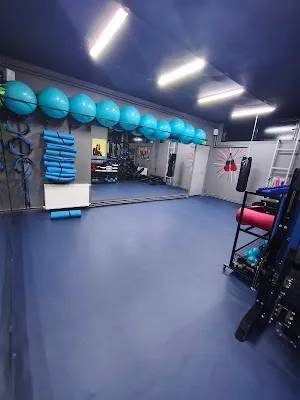 Dnz kadınlara özel spor salonu - İstanbul Bağcılar