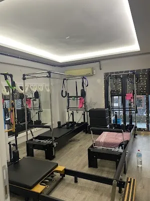 DYG Reformer, Pilates, Fonksiyonel PT Studio - İzmir Buca