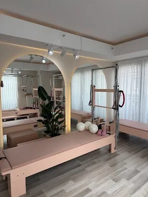 Elia Pilates Stüdyo - İstanbul Avcılar