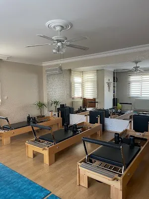 Ey in Pilates Stüdyosu - İstanbul Kartal