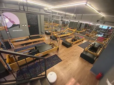 Famespor Pilates - Reformer Pilates - Pilates Stüdyosu - Kişiye Özel Ders - İzmir Aliağa