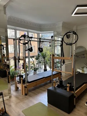 Fit Fam Pilates Studio - İstanbul Şişli