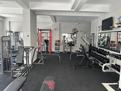 Fitness Club Hardcore Bodybuilding - İzmir Karşıyaka