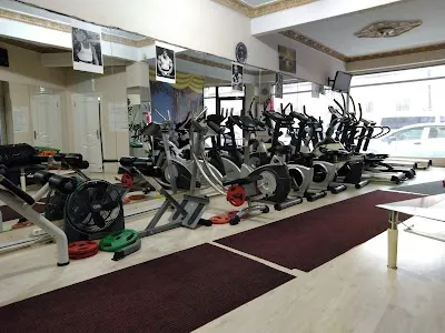 FIT'S CLUB PAŞA KADINLARA ÖZEL SPOR SALONU - İstanbul Fatih
