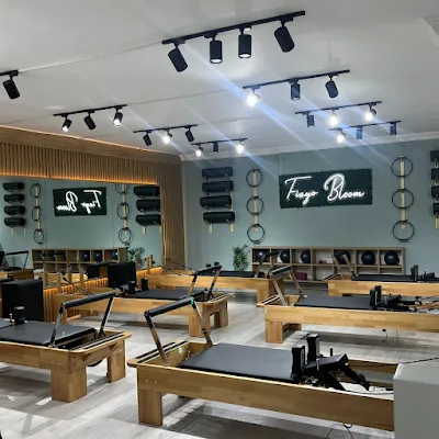 Fizyo Bloom Pilates Studio - İstanbul Bağcılar