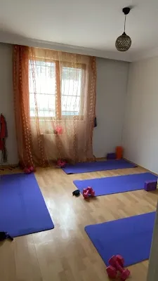 FİZYOTARÇIN PİLATES & YOGA BAHÇELİEVLER görsel 3