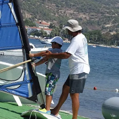 Foça Windsurf ve Yelken Kulübü - İzmir Foça