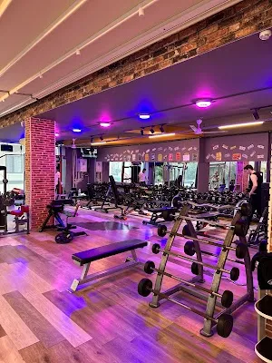 Gym Fitness Life Kavaklı - İstanbul Beylikdüzü