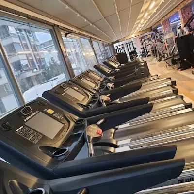 Gym Fitness Life Kavaklı - İstanbul Beylikdüzü