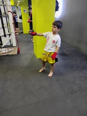 Hamdi Yolcu Kickboks Kursu - Boks Okulu - İstanbul Şişli