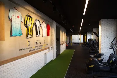 House Fit Clinic - Göktürk Şubesi - İstanbul Eyüpsultan