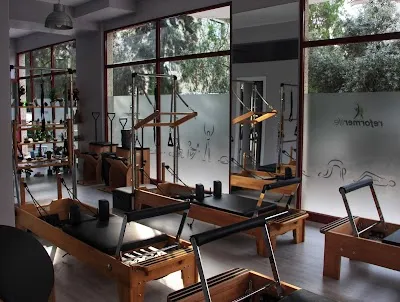 İlknur Uğur - Reformer Life Studio - Pilates Salonu görsel 2