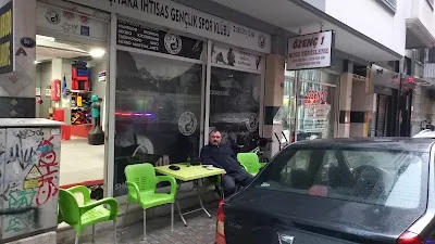 Karşıyaka İstikrar Gelişim Spor Kulübü - İzmir Karşıyaka