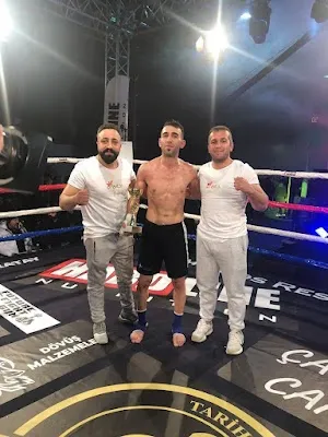 Kickboks Kursu - Boks Kursu Etiler | Harun Gün - İstanbul Beşiktaş