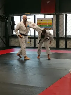 Level Up Sport Club - İstanbul Ümraniye