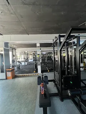 LİFE LİNE SPORT CENTER &Spor Salonu &Zumba Dersi &Fitness Salonu & Havuzlu Spor Salonu - İstanbul Küçükçekmece