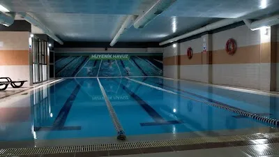 LİFE LİNE SPORT CENTER &Spor Salonu &Zumba Dersi &Fitness Salonu & Havuzlu Spor Salonu - İstanbul Küçükçekmece