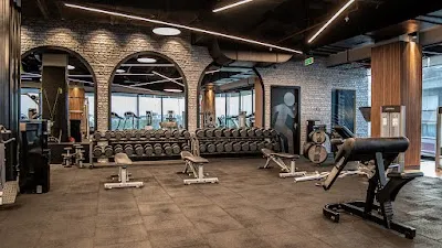 MAC/One Flyinn - İstanbul Bakırköy