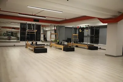 Mert Özcan Studio - İstanbul Esenyurt