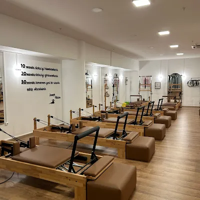 Moonlight Pilates Studio Üsküdar - İstanbul Üsküdar