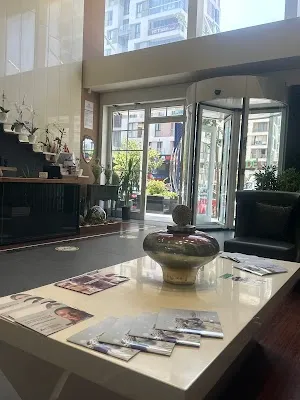 Özel Esteliv Polikliniği/Beylikdüzü | Botoks,Dudak Dolgusu,Gençlik Aşısı,PRP, Saç ve Kaş Ekimi,Epilasyon,Mezoterapi,Kök Hücre - İstanbul Beylikdüzü