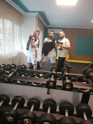 Personal Trainer Karşıyaka Bostanlı Hakan Spor Studio - İzmir Karşıyaka