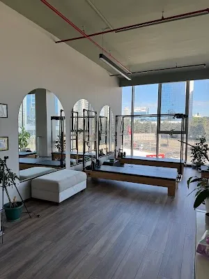 PİNESS Studio | Pilates | Fonksiyonel Antrenman | Personal Trainer | Kurumsal Danışmanlık - İstanbul Kadıköy
