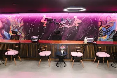 PlayStüdyo 4.Levent | Kadınlara Özel Spor Salonu - İstanbul Sarıyer