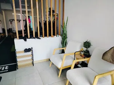 QFit Ems Studio - İzmir Karabağlar