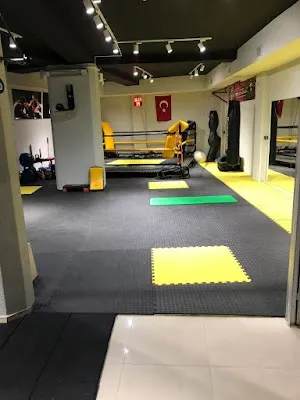 Revolution Fight Club Florya - İstanbul Bakırköy