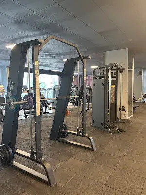 She Club Beylikdüzü Bayanlara Özel Spor Salonu - İstanbul Beylikdüzü