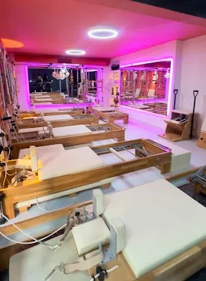 Şişli Pilates Reformer Stüdyo( Em Sports ) - İstanbul Şişli