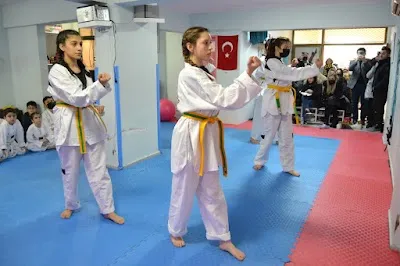 SKY ACADEMY BY M.A. - İzmir Buca