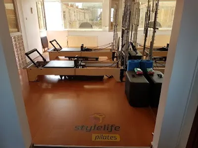 Stylelife Pilates-4.Levent Aletli Pilates Stüdyo - İstanbul Beşiktaş