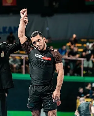 Submission Only - İstanbul Sarıyer