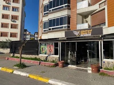 UNİTED SPORTS AKADEMİ KADIN SPOR SALONU görsel 2