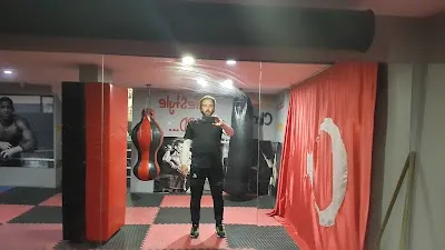 USA Team Fitness & Fight Club - İstanbul Kadıköy