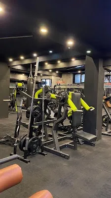 Usa Team Fitness Yeldeğirmeni Şube - İstanbul Kadıköy